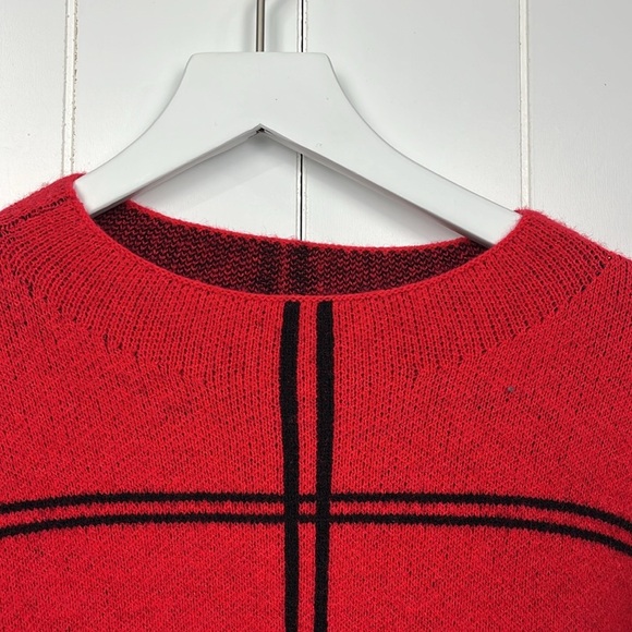 Womens Pullover Tunic Sweater Red Black S/M Large Scale Plaid Stretch Soft Comfy - Picture 2 of 11